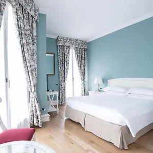 4* Отель Franceschi
